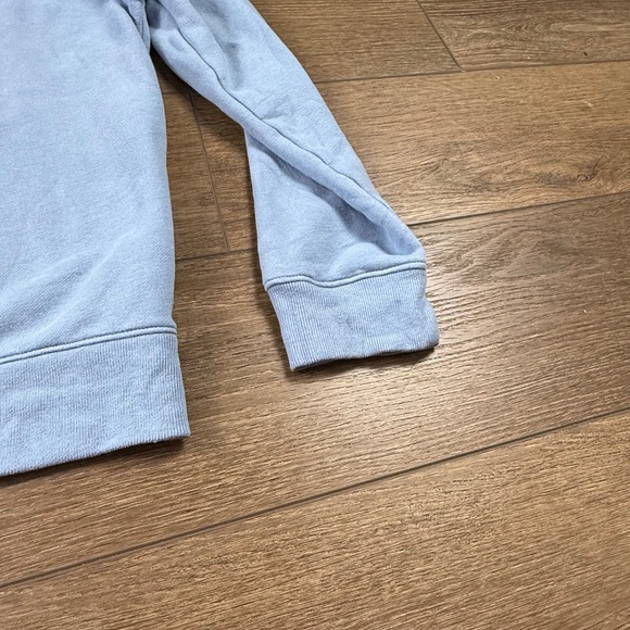 Abercrombie & Fitch Women's Crewneck Embossed Logo Sweatshirt Sz S Blue/Gray - Picture 2 of 10